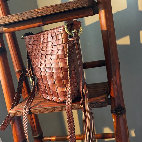 Patricia Nash Woven Tan Leather Shoulder Bag - Picture 2 of 5